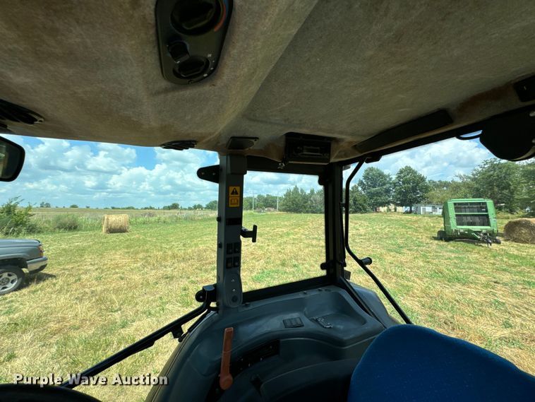 image for item DX0830 2007 New Holland TL100A tractor