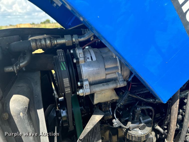 image for item DX0830 2007 New Holland TL100A tractor