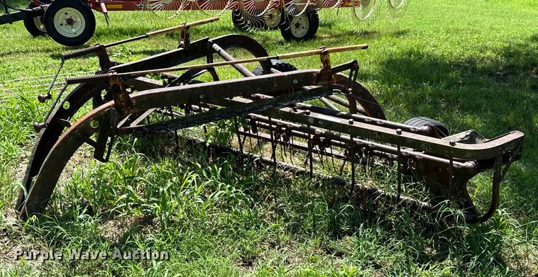 image for item DX0836 New Holland Super 55 hay rake