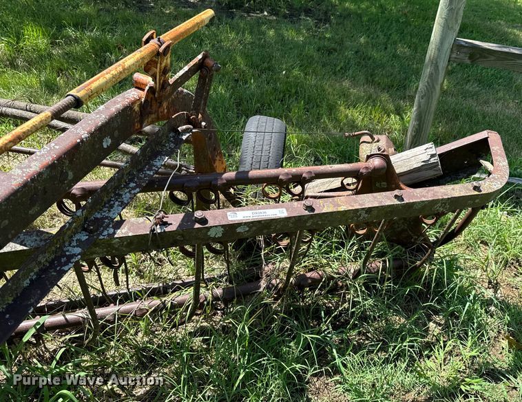 image for item DX0836 New Holland Super 55 hay rake