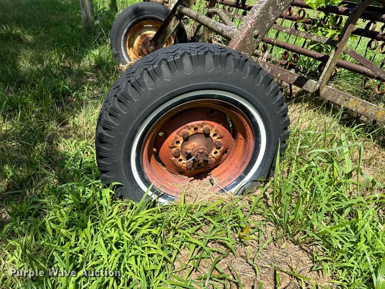 image for item DX0836 New Holland Super 55 hay rake