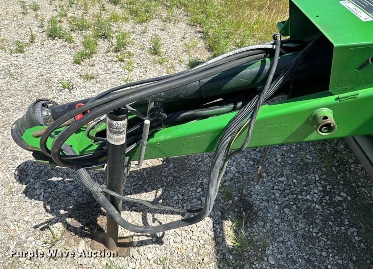 image for item DX0842 2009 John Deere 568 Mega Wide Plus round baler