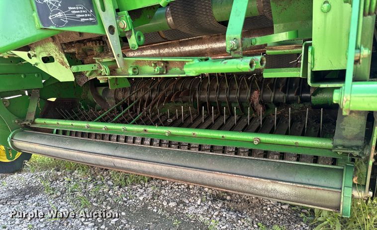 image for item DX0842 2009 John Deere 568 Mega Wide Plus round baler