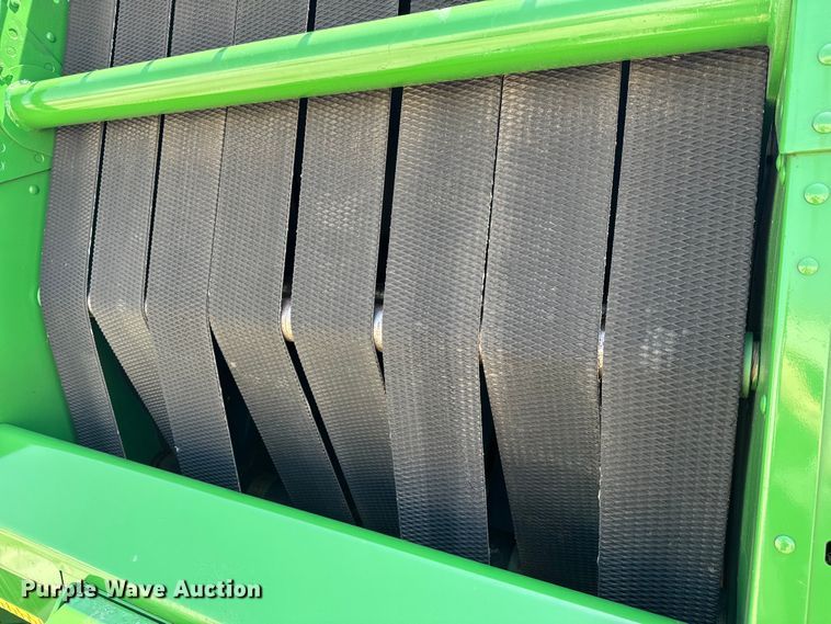 image for item DX0842 2009 John Deere 568 Mega Wide Plus round baler