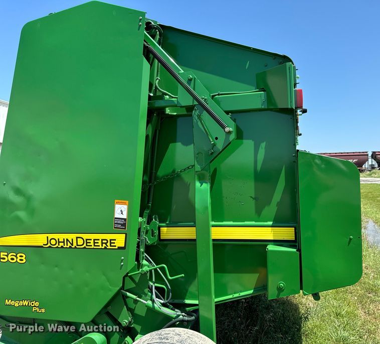 image for item DX0842 2009 John Deere 568 Mega Wide Plus round baler