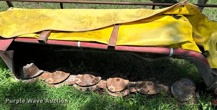 image for item DX0843 New Holland NH463 disc mower