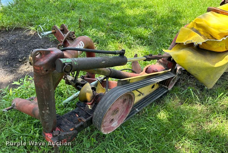 image for item DX0843 New Holland NH463 disc mower