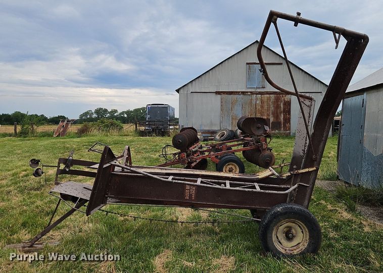 image for item EI3927 Bush Hog bale loader