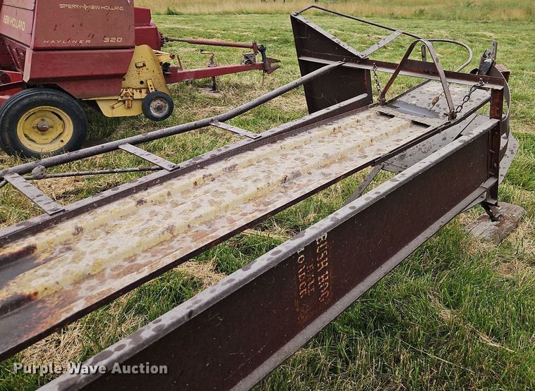 image for item EI3927 Bush Hog bale loader