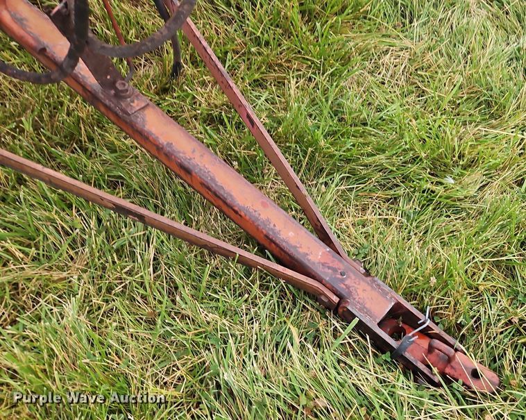 image for item EI3929 Massey Ferguson  MF 520 tandem disk