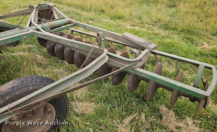 image for item EI3930 John Deere  tandem disk