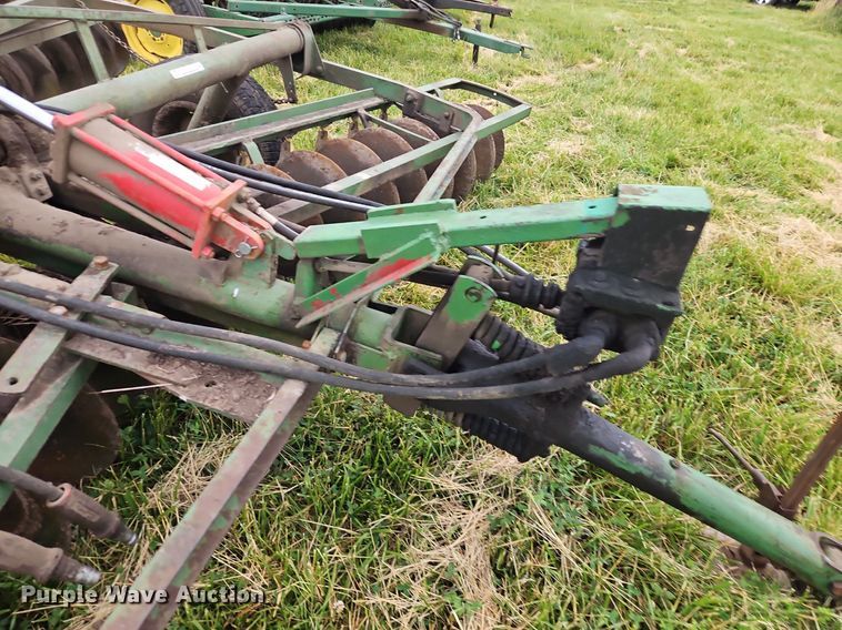image for item EI3930 John Deere  tandem disk