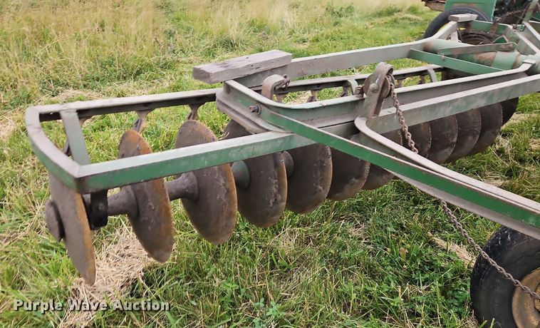 image for item EI3930 John Deere  tandem disk