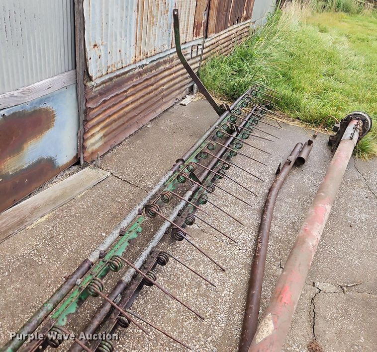 image for item EI3930 John Deere  tandem disk