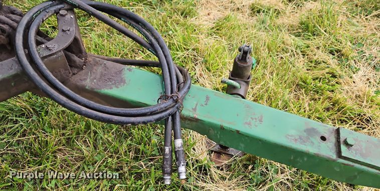 image for item EI3931 John Deere  8250 grain drill