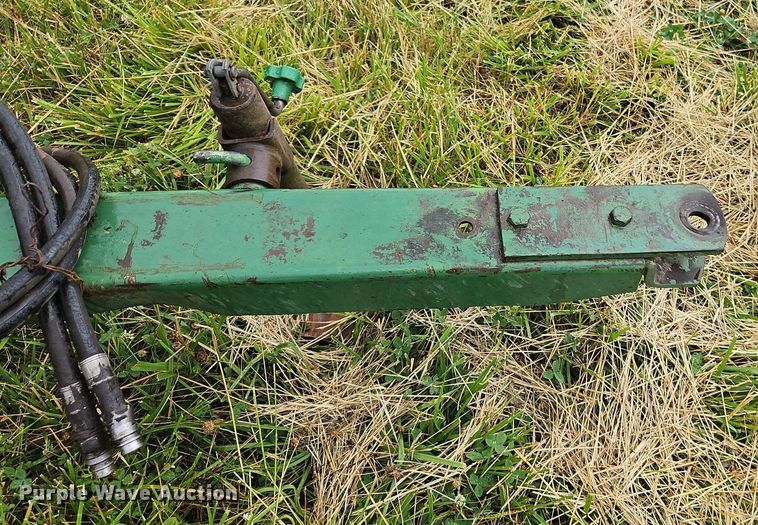 image for item EI3931 John Deere  8250 grain drill