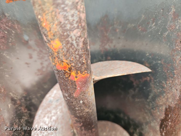 image for item EI3932 Grain cart