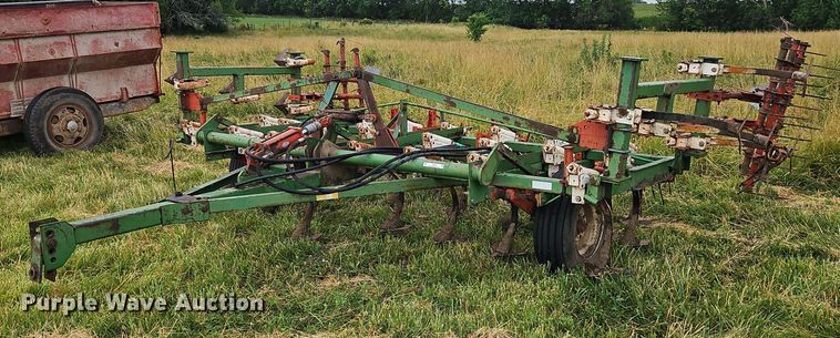 image for item EI3933 Glencoe 300 field cultivator