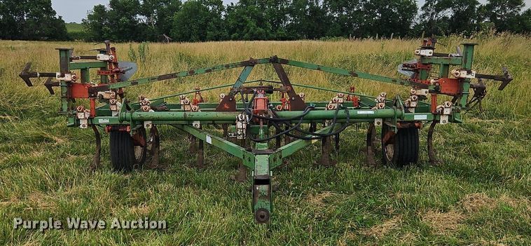 image for item EI3933 Glencoe 300 field cultivator