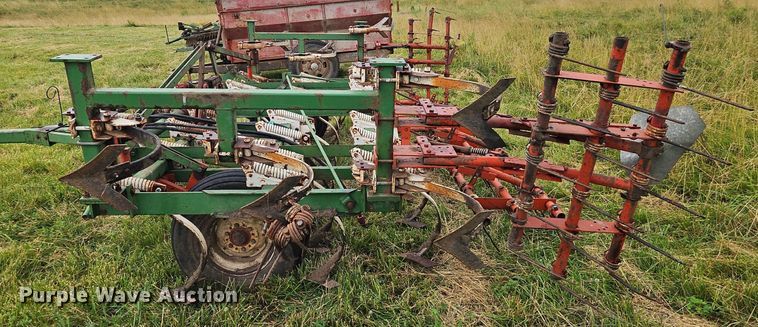 image for item EI3933 Glencoe 300 field cultivator