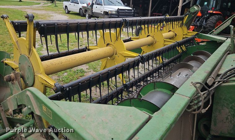 image for item EI3936 1977 John Deere  4400 combine