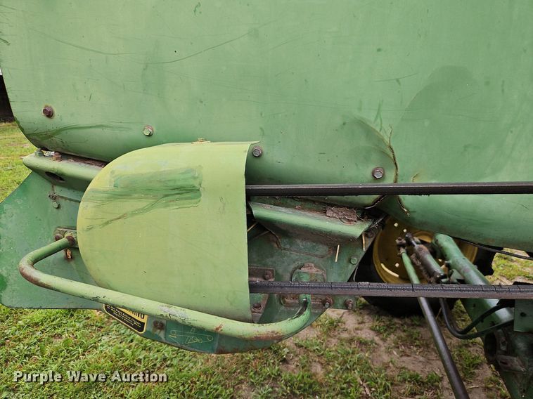 image for item EI3936 1977 John Deere  4400 combine
