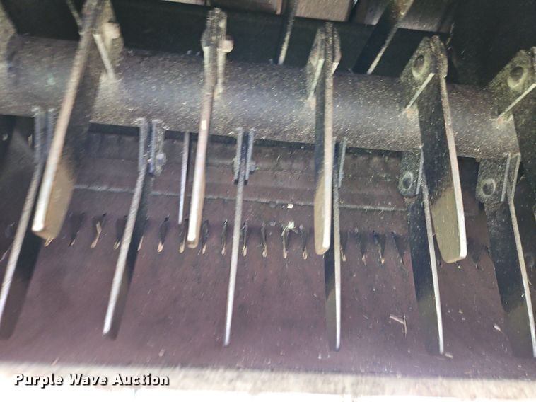 image for item EI3936 1977 John Deere  4400 combine