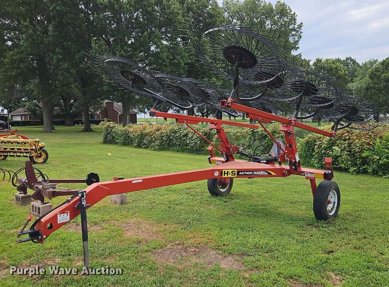 image for item EI3938 H&S AR1261 hay rake