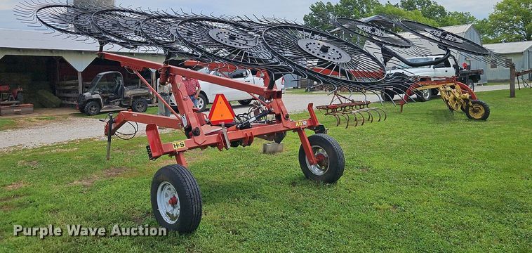 image for item EI3938 H&S AR1261 hay rake