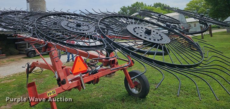 image for item EI3938 H&S AR1261 hay rake