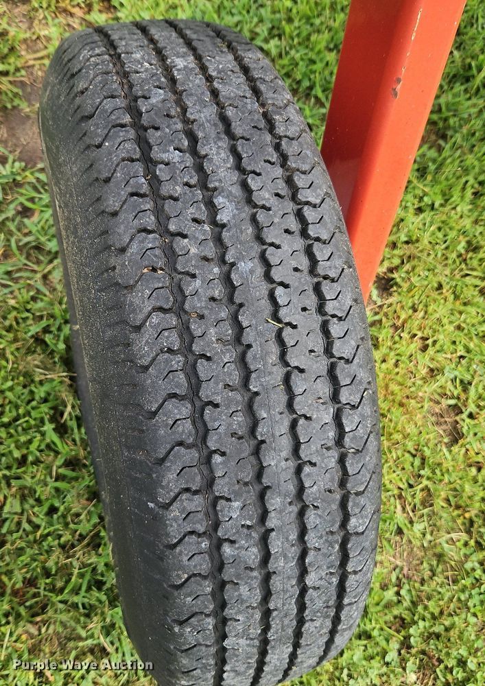 image for item EI3938 H&S AR1261 hay rake