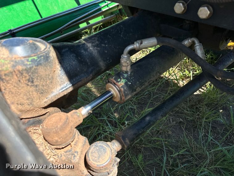 image for item EJ4390 2016 John Deere  3032E MFWD tractor