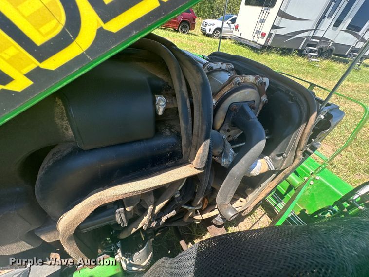 image for item EJ4390 2016 John Deere  3032E MFWD tractor