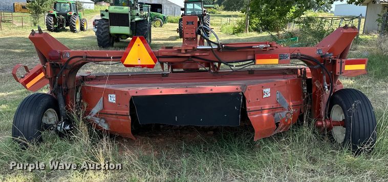 image for item EJ4399 Hesston 1345T swather / windrower