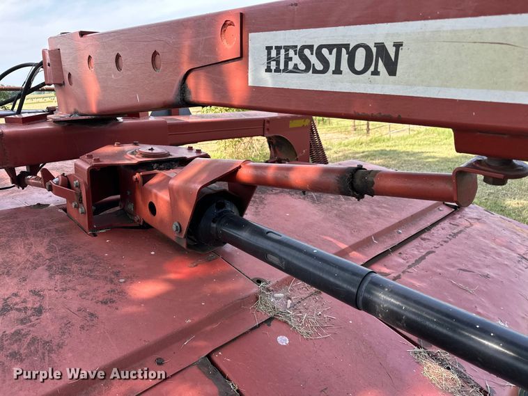 image for item EJ4399 Hesston 1345T swather / windrower