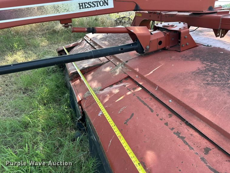 image for item EJ4399 Hesston 1345T swather / windrower