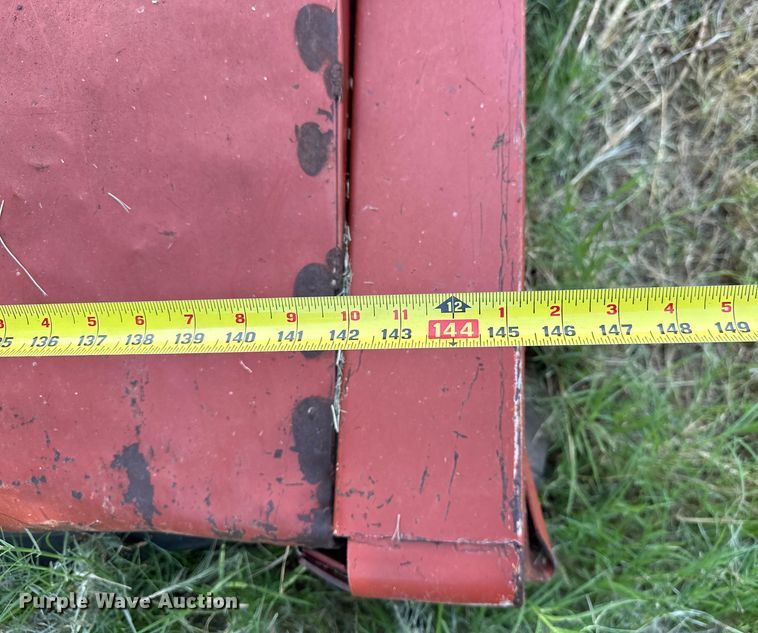 image for item EJ4399 Hesston 1345T swather / windrower