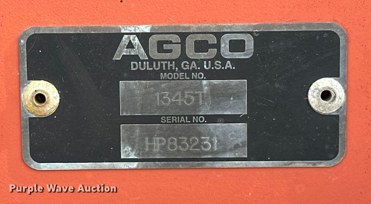 image for item EJ4399 Hesston 1345T swather / windrower