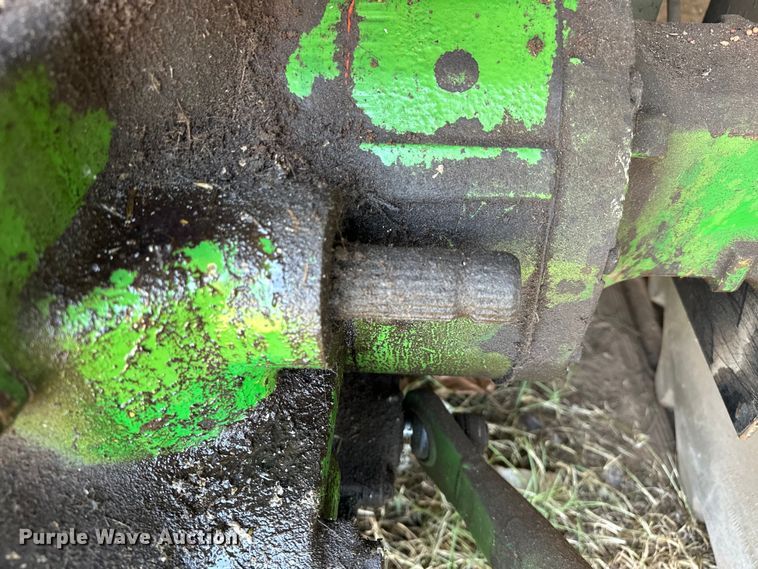 image for item EJ4400 John Deere 2840 tractor