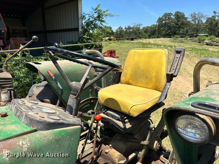 image for item EJ4400 John Deere 2840 tractor