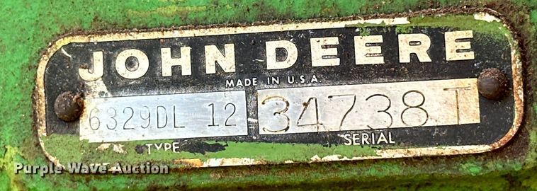 image for item EJ4400 John Deere 2840 tractor