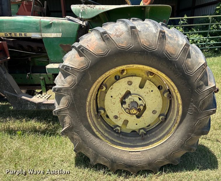 image for item EJ4400 John Deere 2840 tractor