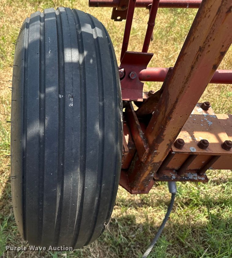 image for item EJ4405 McFarlane  spike tooth harrow