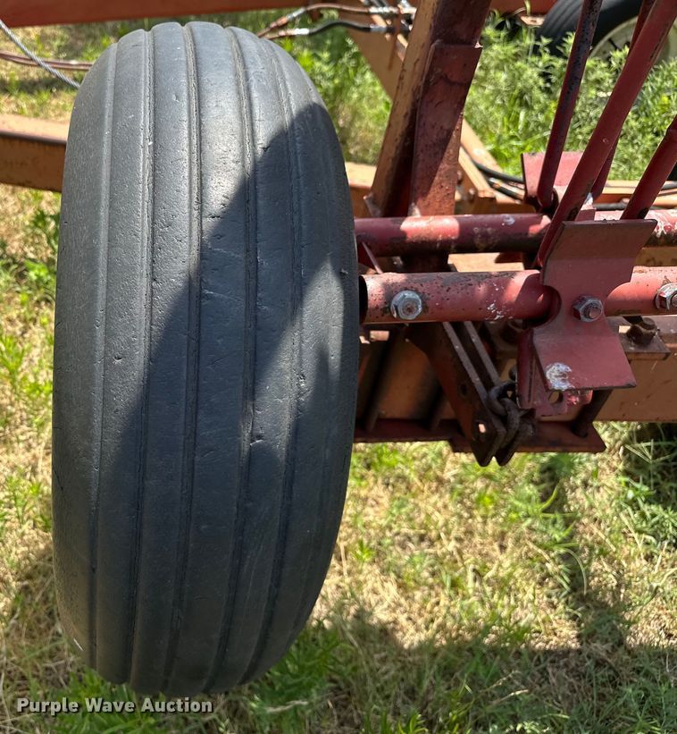 image for item EJ4405 McFarlane  spike tooth harrow