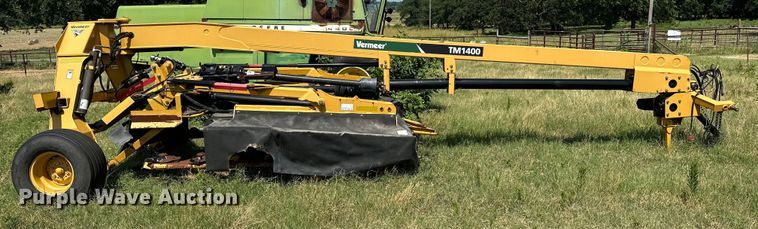 image for item EJ4409 2014 Vermeer  TM1400 disc mower