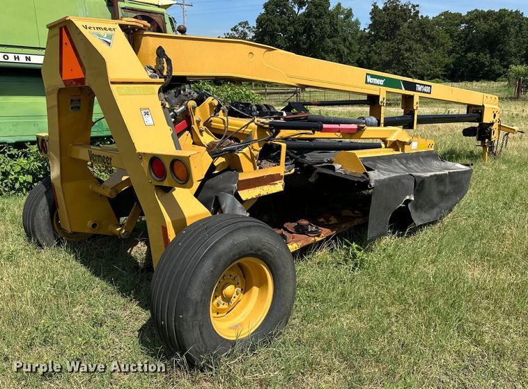 image for item EJ4409 2014 Vermeer  TM1400 disc mower