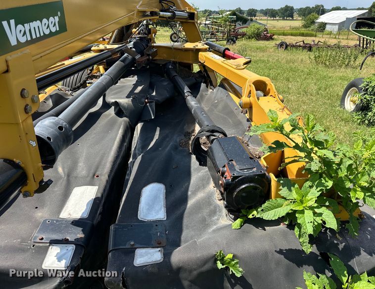 image for item EJ4409 2014 Vermeer  TM1400 disc mower