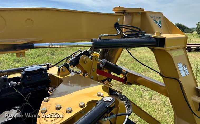 image for item EJ4409 2014 Vermeer  TM1400 disc mower