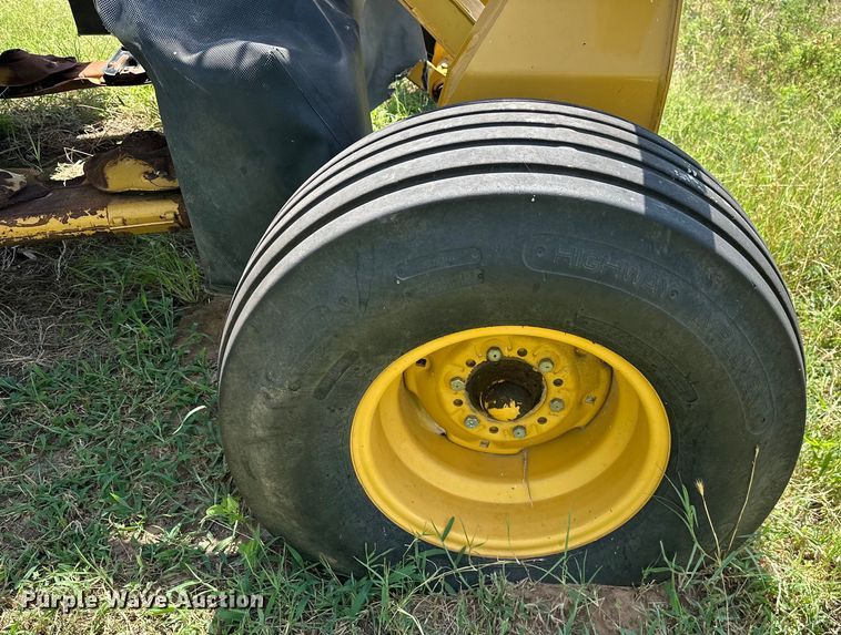 image for item EJ4409 2014 Vermeer  TM1400 disc mower