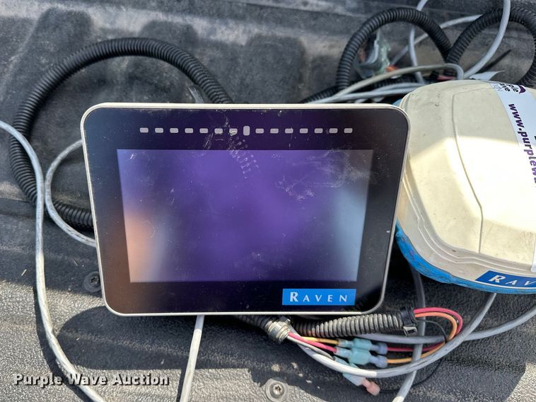 image for item EJ4411 Raven  GPS